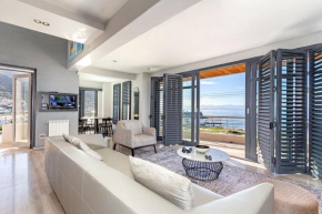 2 bedroom Pelican Penthouse Kalkbay